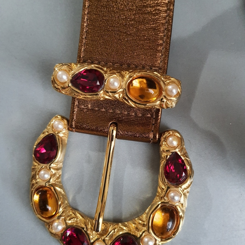 Daniel Swarovski Belt.